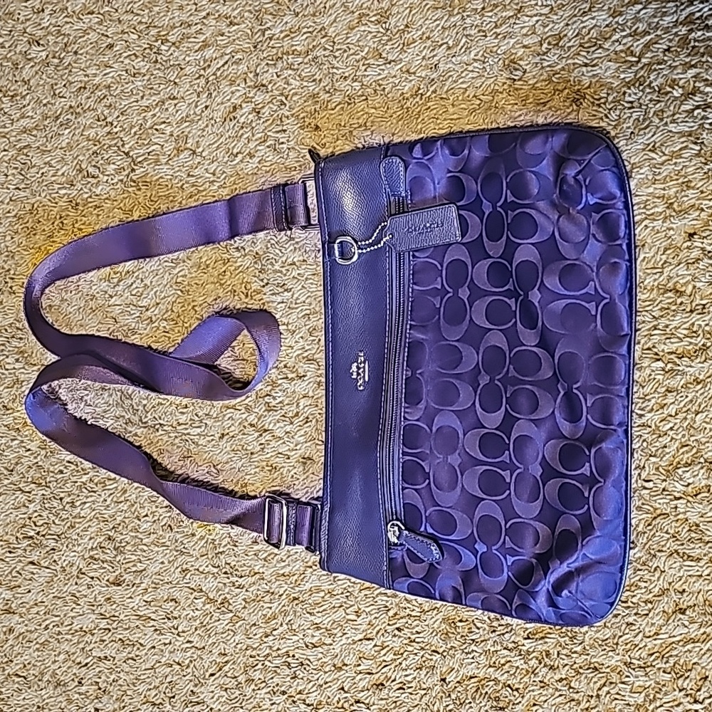 **New*** Authentic Coach Crossbody